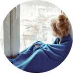Zwei Kinder am Fenster Zwei Kinder am Fenster