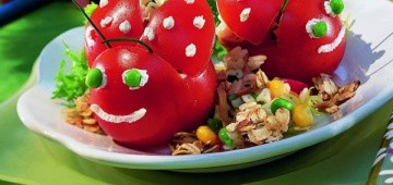 Tomatenkäfer mit Gemüse-Füllung