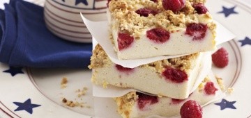 Cheesecake mit Müslistreuseln Cheesecake mit Müslistreuseln